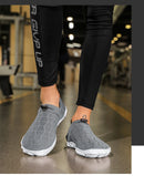 Barefoot Slip on Shoes Women Men Non-Slip Minimalist Comfortable Walking Shoes Beach Outdoor Running Sneakers Water